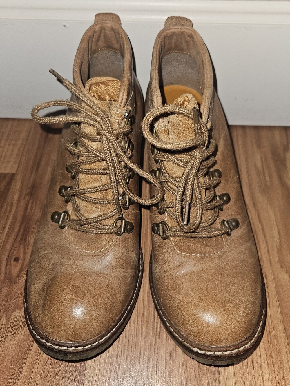 Skechers Tan Brown Lace-Up Ankle Booties